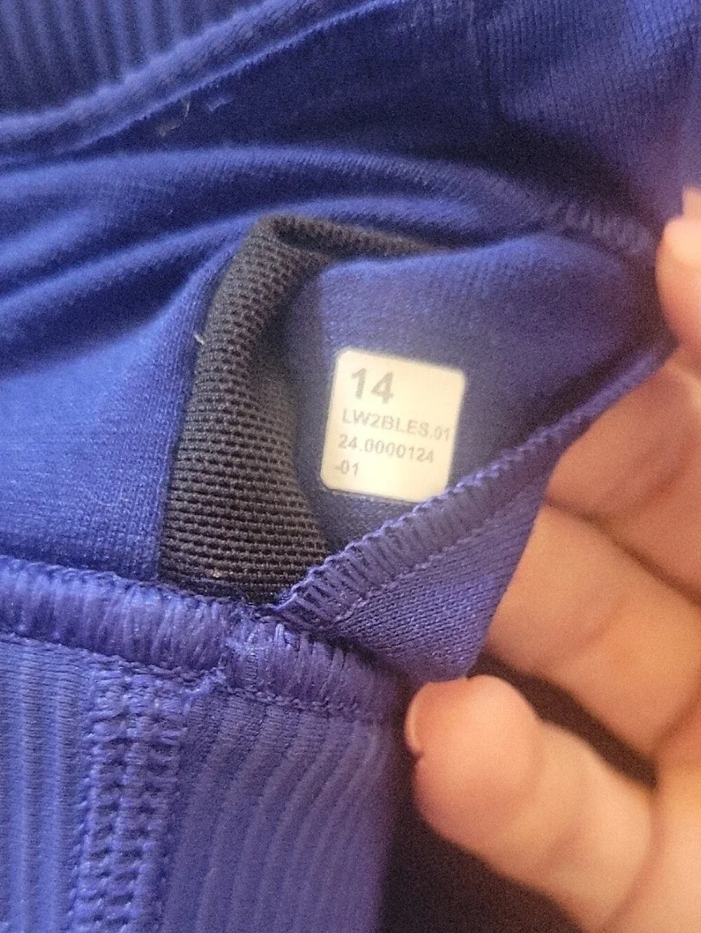 Lululemon Deep Blue Ribbed Strappy Sports Bra - Size 14